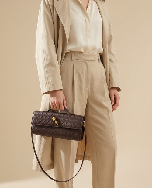Pochette rayo tressee en cuir